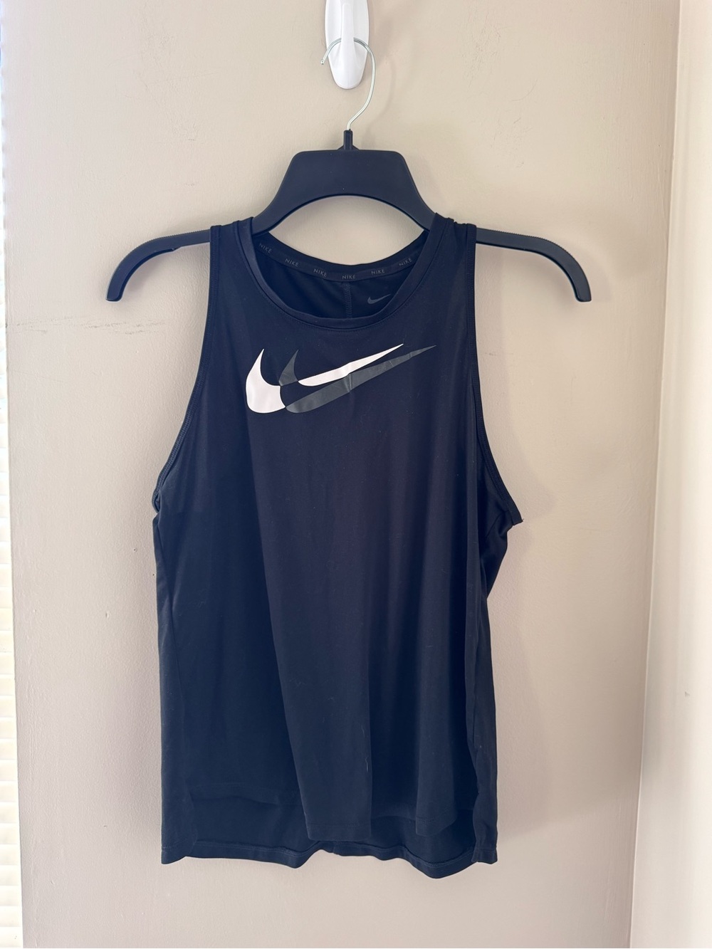 Nike Dri-FIT Black Double Swoosh Tank Top Activewear Small S